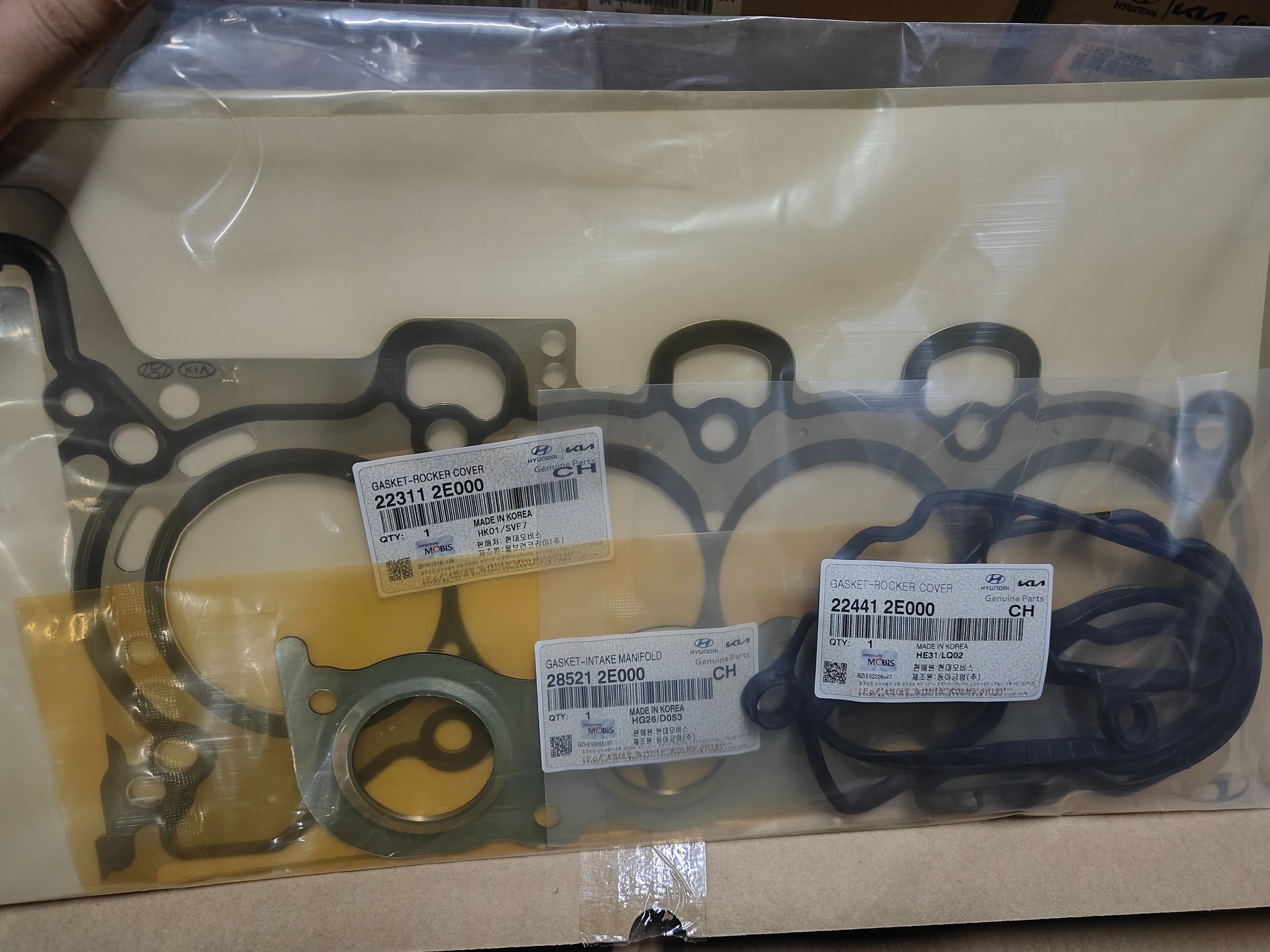 Durable hydraulic cylinder - OEM certified, ideal for construction equipment
